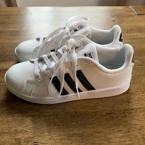 Adidas Cloudfoam Advantage Leather Sneaker